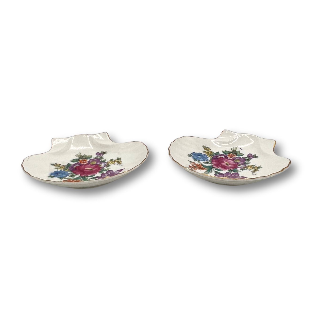 pair of vintage floral scallop dishes