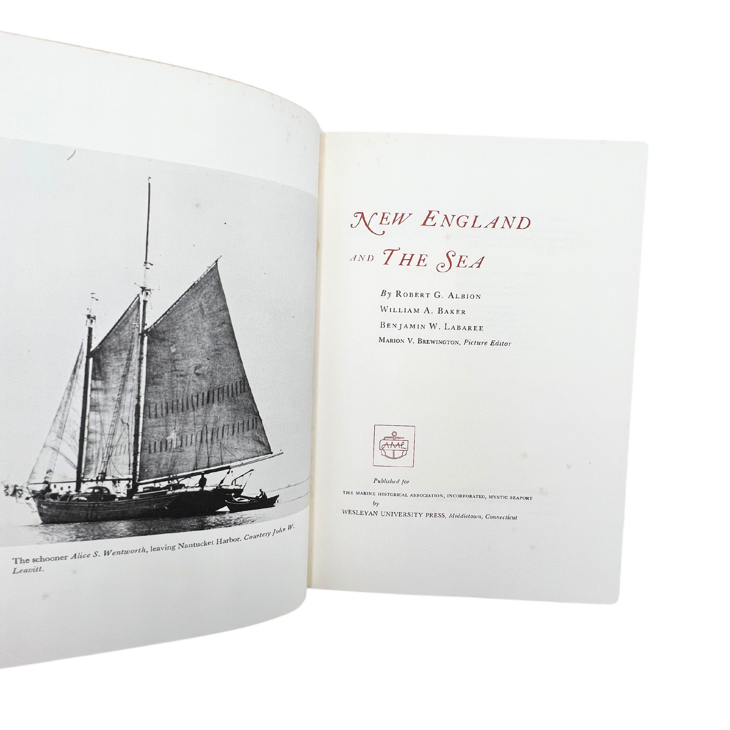 1972 book: New England and the Sea